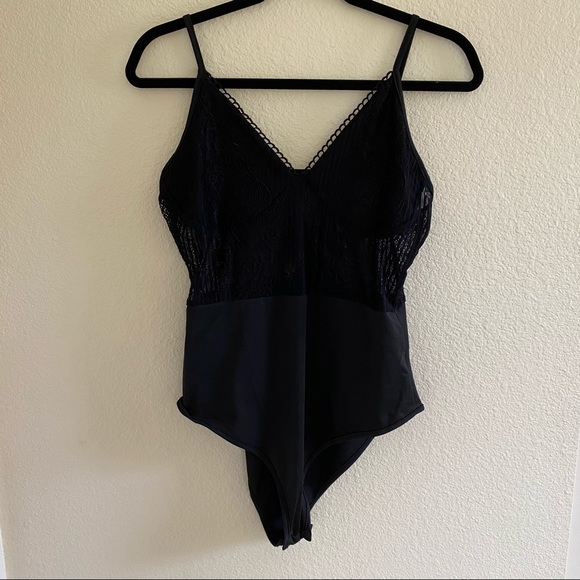 PRICE DROP! Shein Bodysuit - Picture 1 of 7